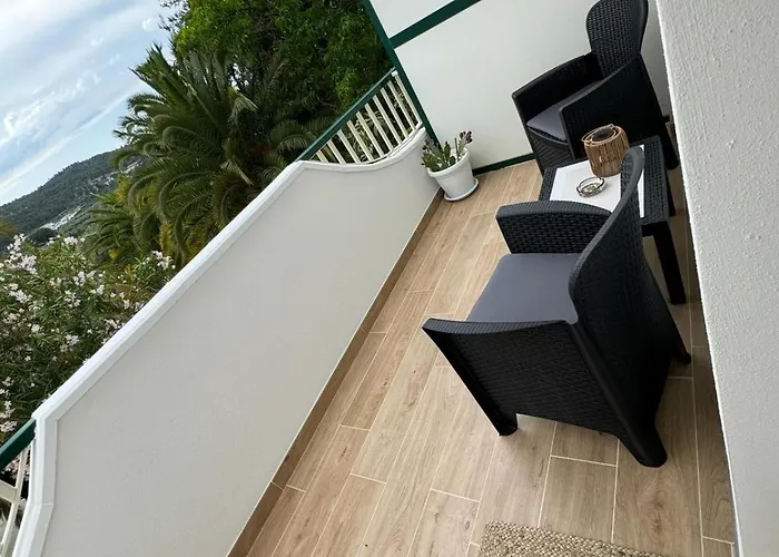 Gio's לינה וארוחת בוקר